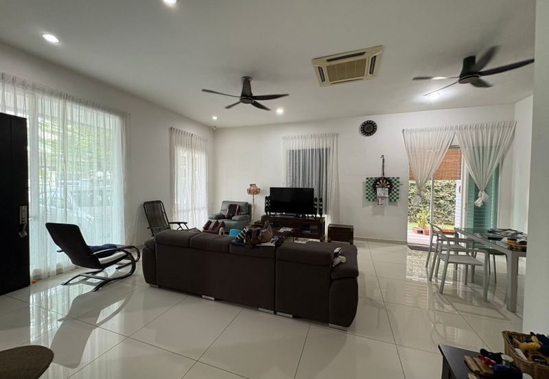 Wira Heights, Bandar Sungai Long