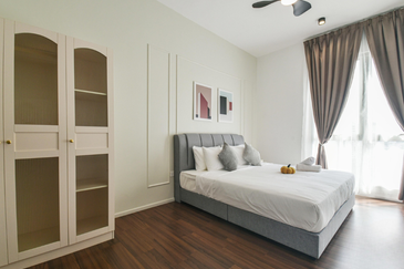 UNA Serviced Apartment