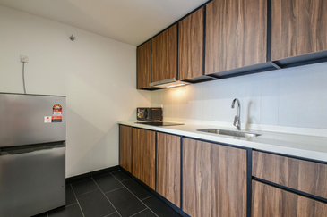 UNA Serviced Apartment