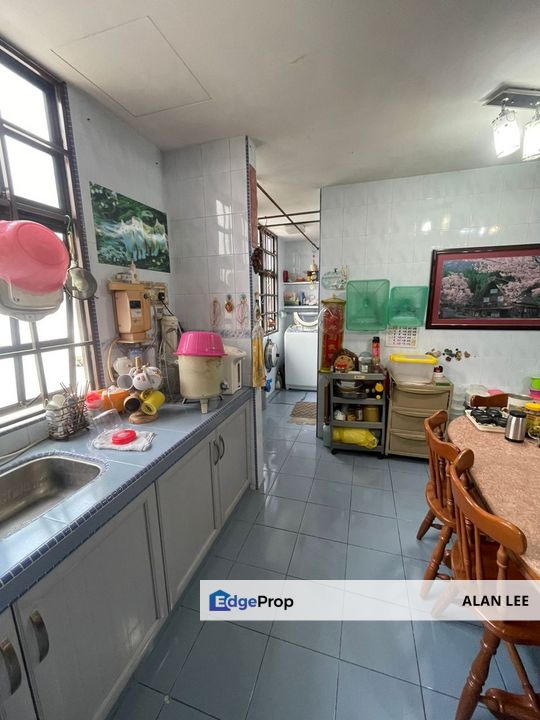 Ampang Taman Putra Sulaiman 2 Storey House , Fully Extend Renovated, Selangor, Ampang