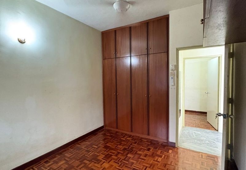 Garden Tower Apartment