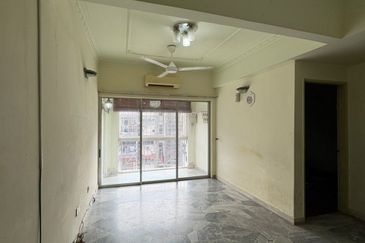 Garden Tower Apartment