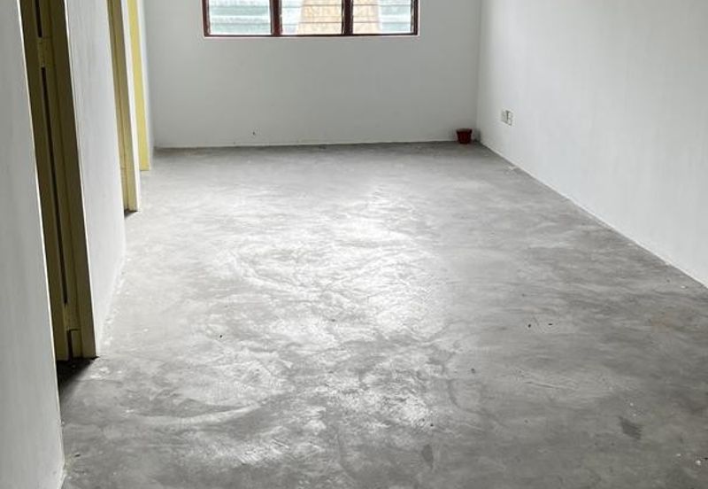 Flat Taman Segar Perdana