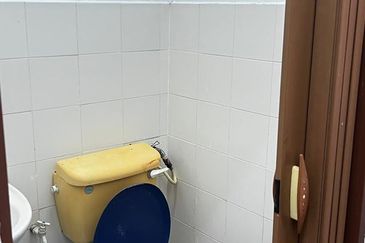 Flat Taman Segar Perdana