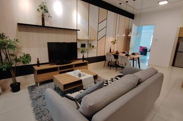 Imperial Hatamas Condominium