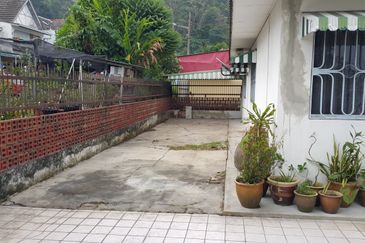 Taman Bukit Teratai