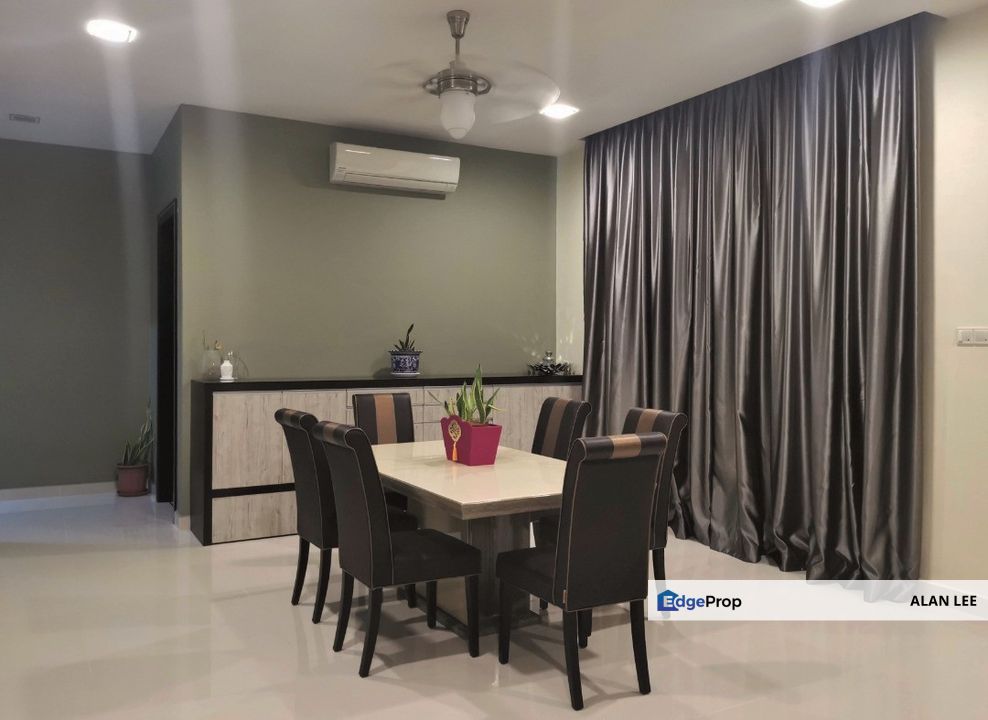 Wira Height 3 Storey Semi - D House ,  Renovated , Gated & Guarded, Selangor, Kajang