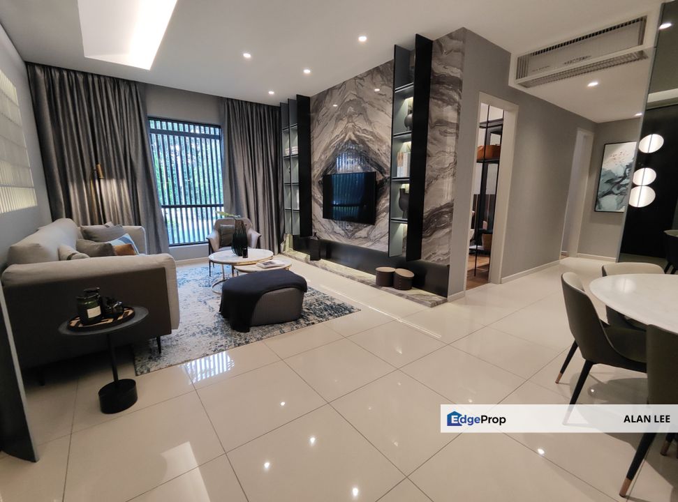 Emerald 9 Residence , Link to MRT , Freehold , Below Market, Selangor, Cheras