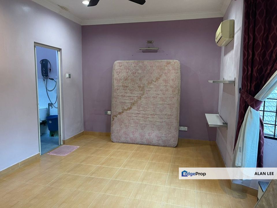 Balakong Taman Impian Ehsan 2 Storey House , Non Bumi Lot , 20x70, Selangor, Balakong