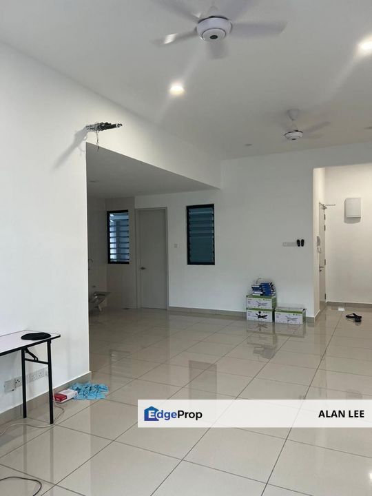 Sungai Long Alstonia Residence , Freehold , 1717sf , Below Market, Selangor, Bandar Sungai Long
