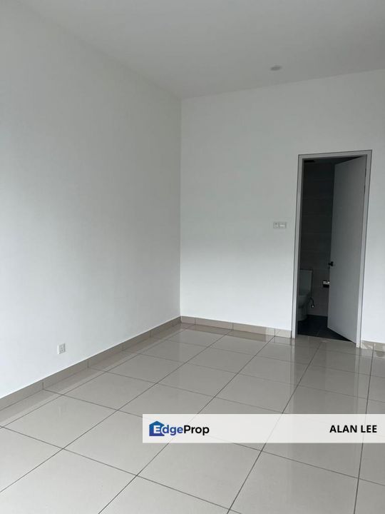 Sungai Long Alstonia Residence , Freehold , 1717sf , Below Market, Selangor, Bandar Sungai Long