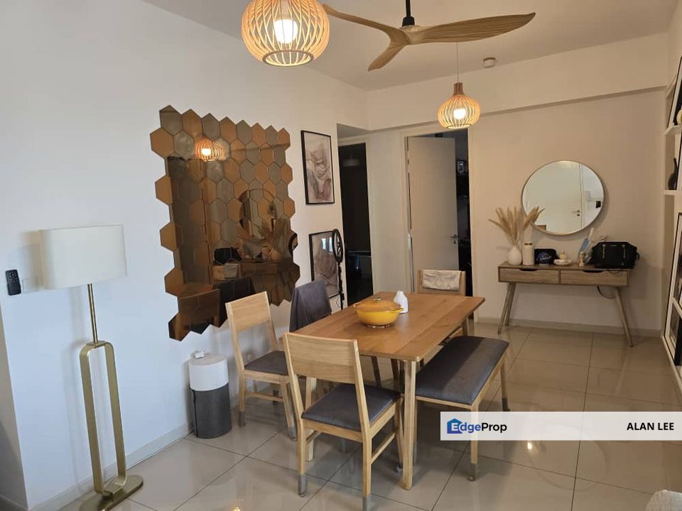 Sunway Serene Residence , 1233sf , Non Bumi Lot , Below Market, Selangor, Kelana Jaya