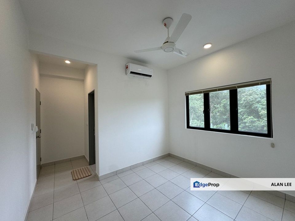 Dezire Hill Residence Taman Rakan , Partly Furnish , Forest View , Below Market, Selangor, Cheras