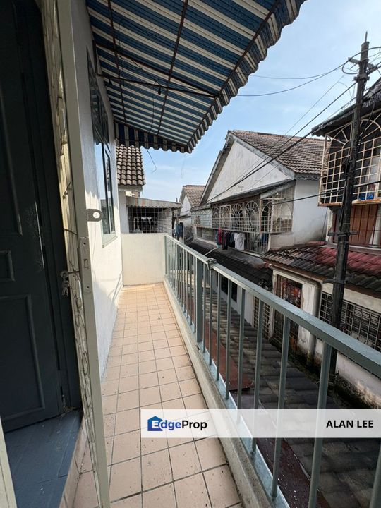 Ampang Bukit Teratai Townhouse , Upper Unit , Non Bumi Lot , Full Loan, Selangor, Ampang