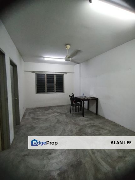 Bukit jajil Sri Rakyat Apartment , Near Pavilion Mall , 3Rooms , Lvl 1, Kuala Lumpur, Bukit Jalil
