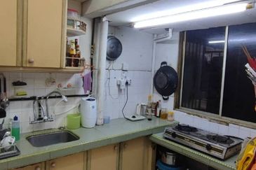 Garden Tower Apartment