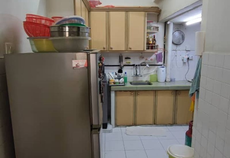 Garden Tower Apartment