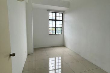 Putra Indah Condominium