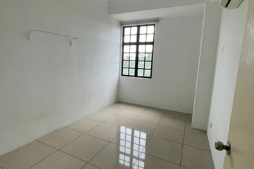 Putra Indah Condominium