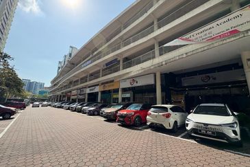 Platinum Mondrian (Pv128)