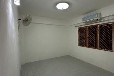 Cheras Perdana Apartment Block D, E