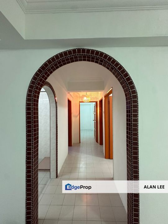 Cheras Perdana Apartment , Near MRT , Basic Furnish With Air Cond , NEGO !!!!, Selangor, Cheras