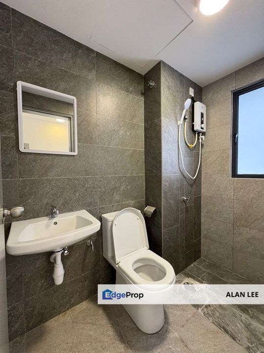 Traders Park C180 2Rooms Partly Furnish, Selangor, Cheras