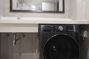 Emerald 9 Condominium