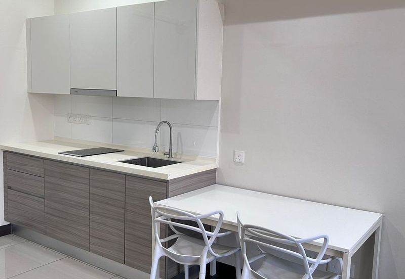 28 Boulevard (28 BLVD)