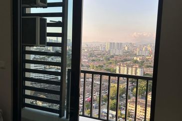 28 Boulevard (28 BLVD)