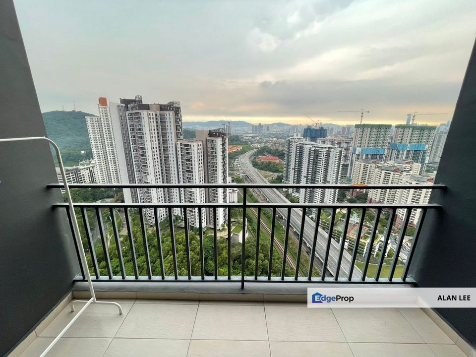 The Hamilton Wangsa Maju Balcony Room , Near LRT , Fully Furnish, Kuala Lumpur, Wangsa Maju