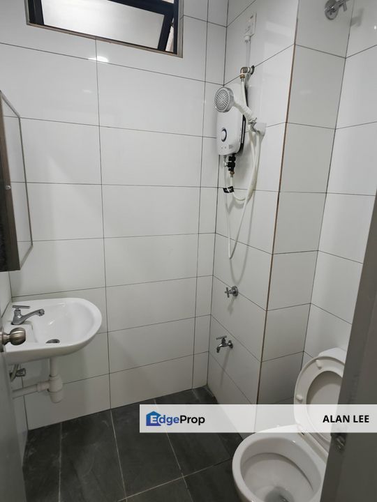 Traders Garden C180 Balakong, 2Rooms , Fully Furnish , Below Market, Selangor, Cheras