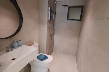 PSV 1 Residences @ Platinum South Valley