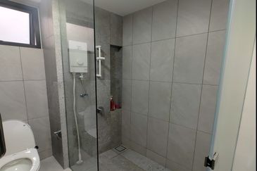 Emerald 9 Condominium