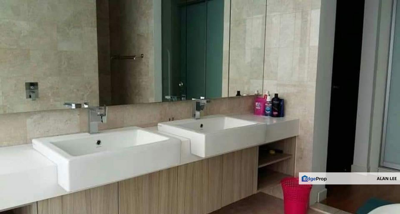 The Element Jalan Ampang , 3+1 Room , Fully Furnish , Below Market, Kuala Lumpur, Ampang