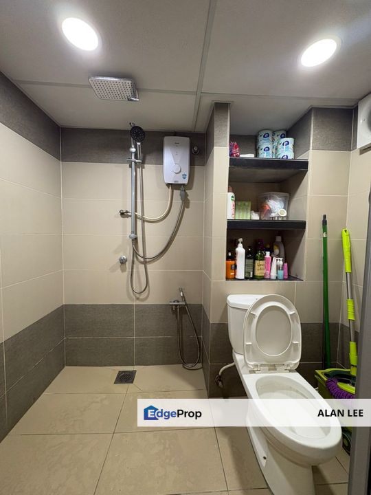 Pangsapuri Jati Seri Kembangan , Kota Perdana , Renovated , Non Bumi Lot , Selangor, Puchong South