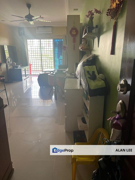 Vista Amani Condo Cheras Permaisuri , Non Bumi Lot , 1101sf , 4Rooms , Below Market, Kuala Lumpur, Cheras