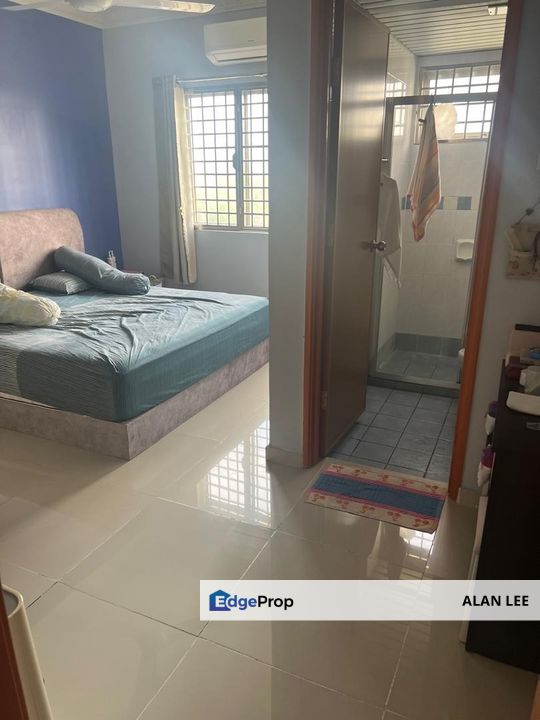 Vista Amani Condo Cheras Permaisuri , Non Bumi Lot , 1101sf , 4Rooms , Below Market, Kuala Lumpur, Cheras