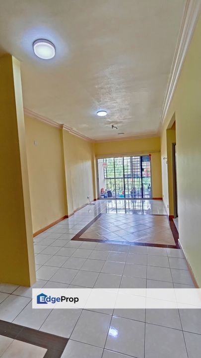 Mewah Cheras Apartment , Taman Rakan Cuepacs , Renovated Unit , NEGO!!, Selangor, Kajang