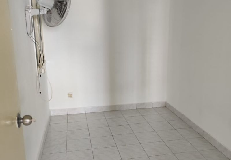 Idaman Sutera Condominium