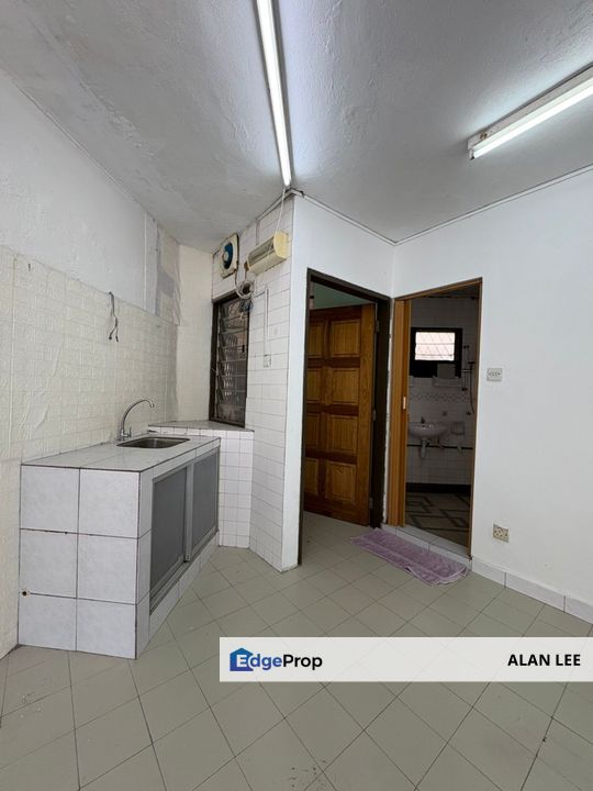 Rampai Court Apartment , Wangsa Maju , Freehold , Mid Floor with Lift, Kuala Lumpur, Setapak