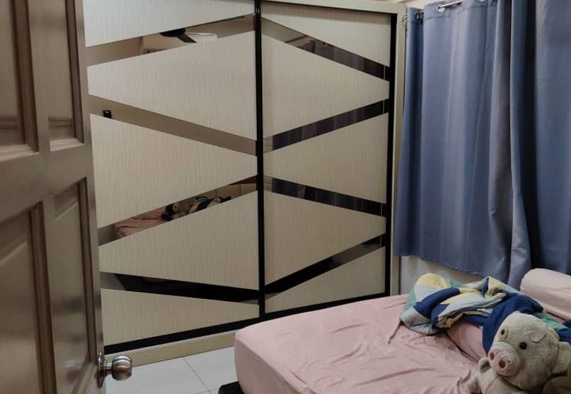 Pangsapuri Jati, Seri Kembangan