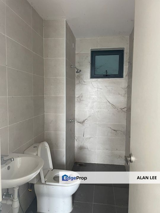 Sungai Long Alstonia Residence , Highest Floor , 1945sf , Below Market, Selangor, Bandar Sungai Long