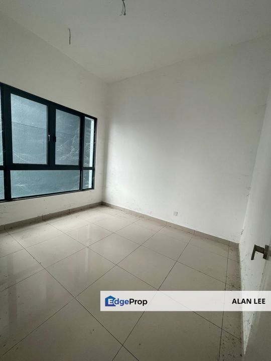 Sungai Long Alstonia Residence , Highest Floor , 1945sf , Below Market, Selangor, Bandar Sungai Long