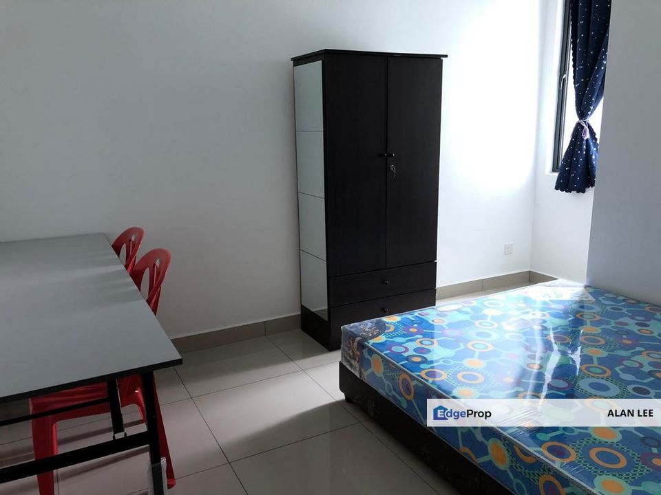 Sungai Long Sutera Pines Condo , High Floor , Partly Furnish ,B/Market, Selangor, Bandar Sungai Long