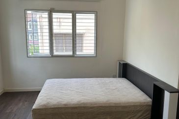 Taman Subang Pelangi