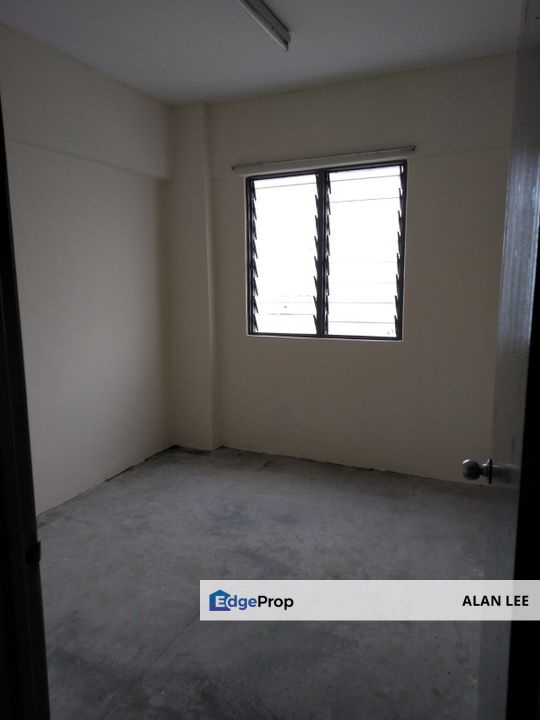 Ampang Lembah Jaya Apartment , FREEHOLD , Mid Floor , Strata Title, Selangor, Ampang