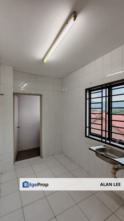 Sungai Long Townhouse ,Upper Floor , Basic Unit , Gated & Guarded , Selangor, Kajang