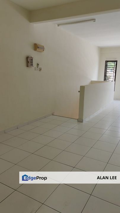 Sungai Long Townhouse ,Upper Floor , Basic Unit , Gated & Guarded , Selangor, Kajang