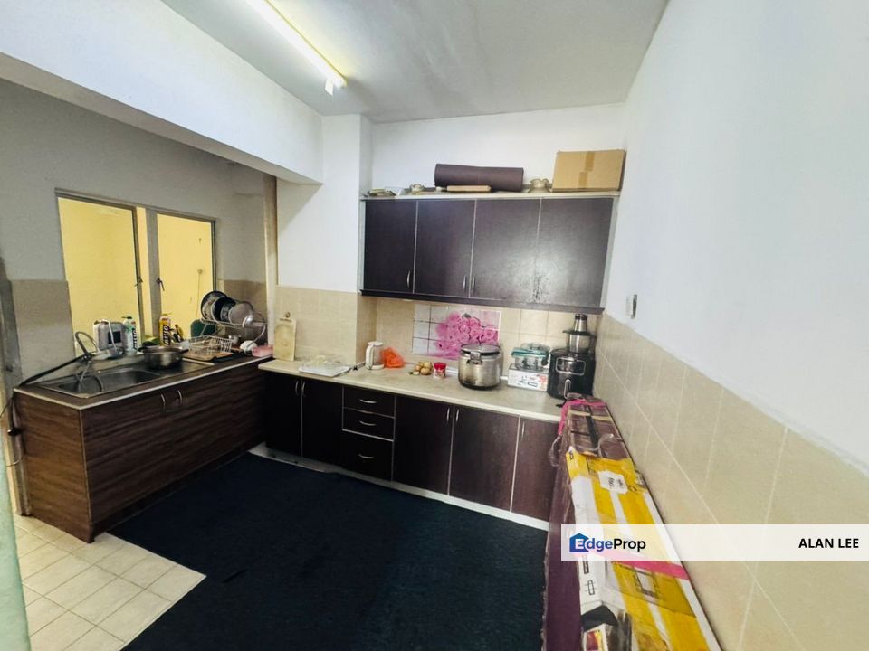 Ampang Boulevard Condo , 1337sf , Non Bumi Lot , Below Market, Selangor, Ampang